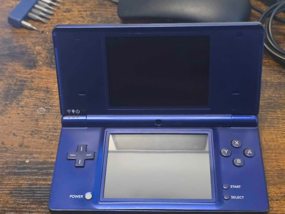 Nintendo Dsi Blue - photo 3