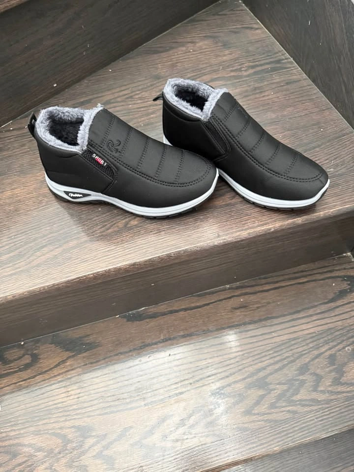 New winter shoes size 8 - photo 2