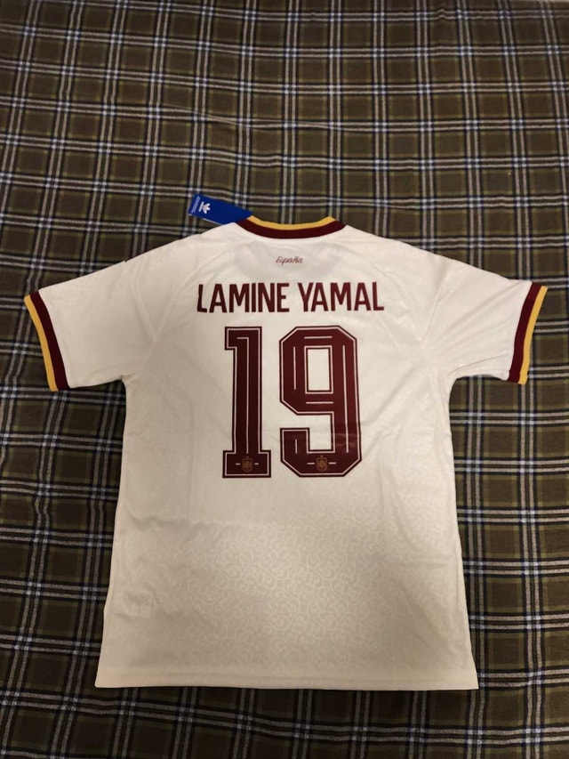 Lamine Yamal #19, Spain 2026 World Cup Away kit - photo 3