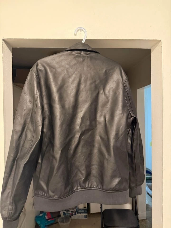 Guess Leather Jacket - photo 2