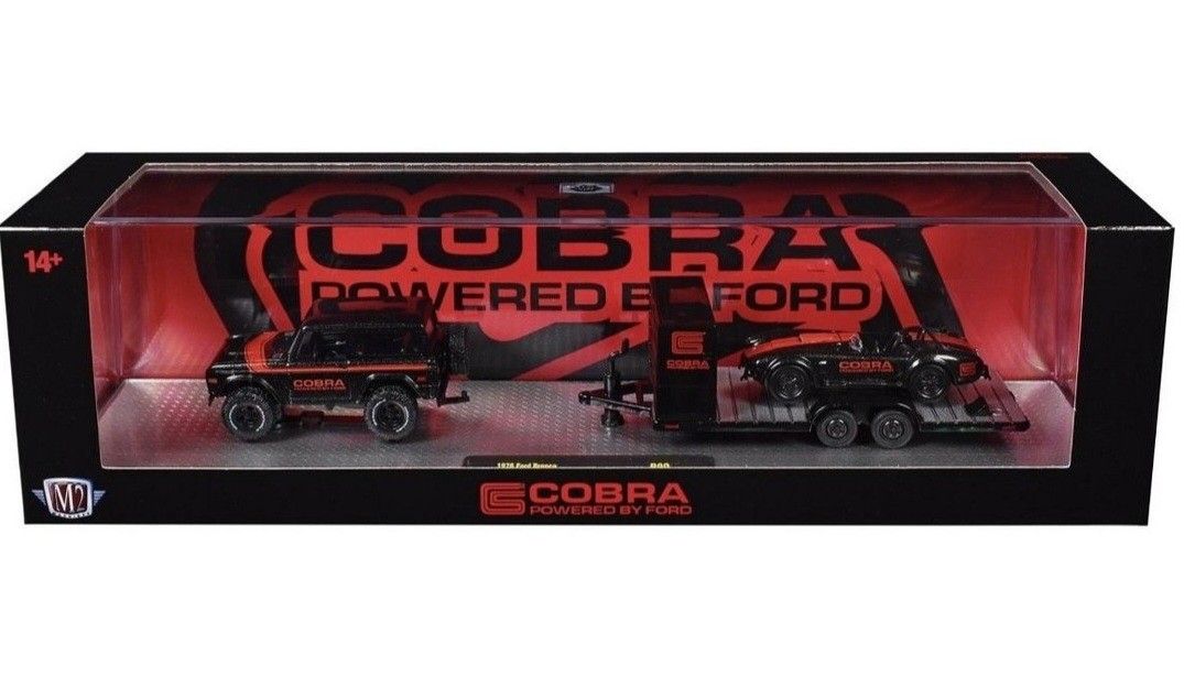 M2 Machines 1976 Ford Bronco & 1965 Shelby 427 Cobra Hauler