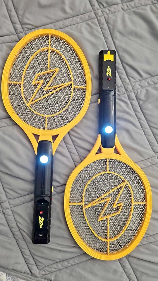 Zap It! Bug Zapper Racket Set