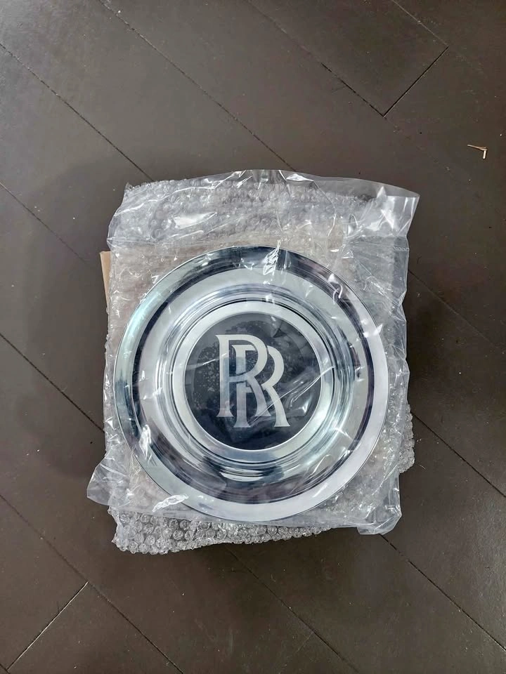 ROLLS ROYCE LOGO FLOATING WHEEL CENTER CAPS (4pc)
