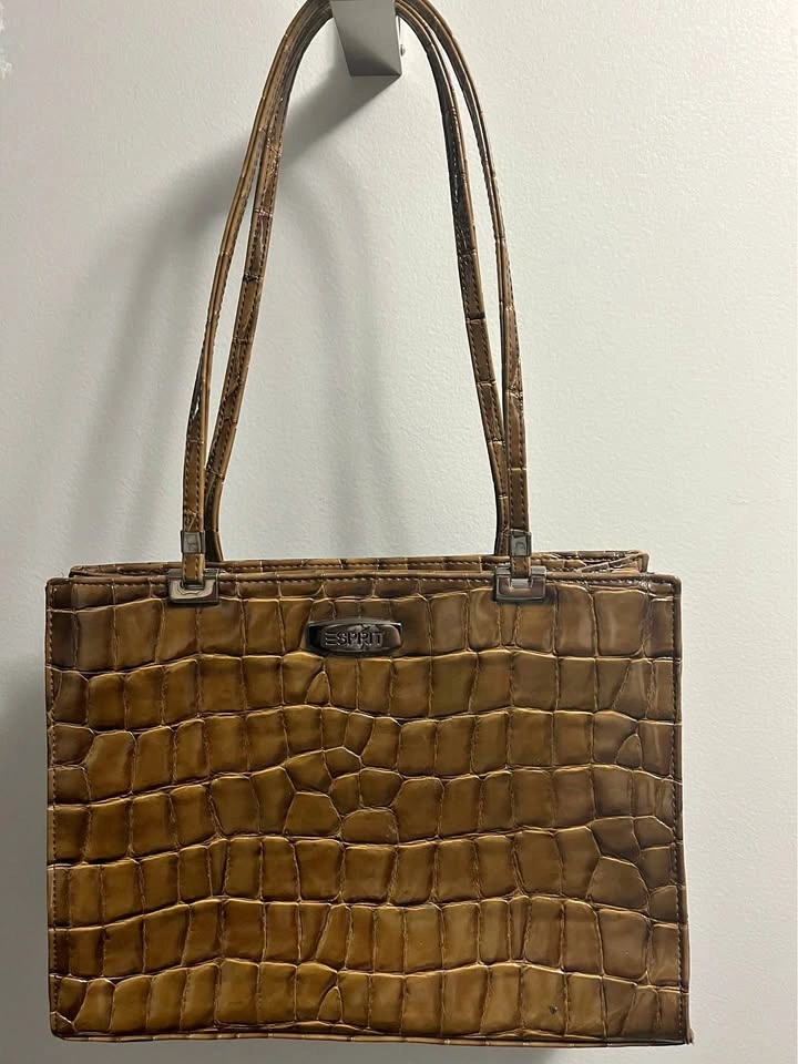 Vintage Esprit handbag in good condition.