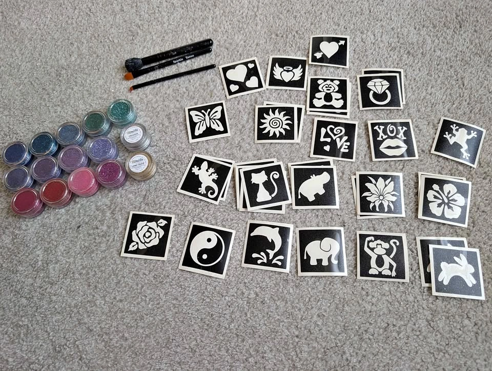 Glitter Tattoos Kit - 33 Templates, 15 Glitter Colors & Brushes