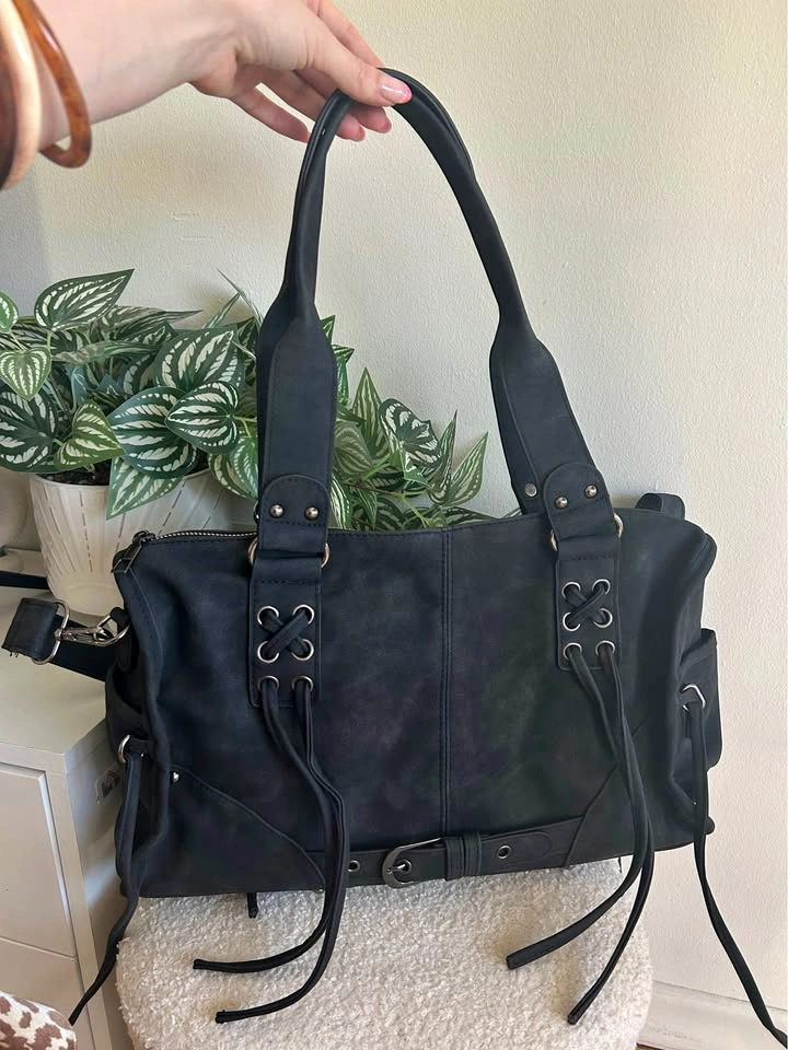 Everyday black shoulder bag