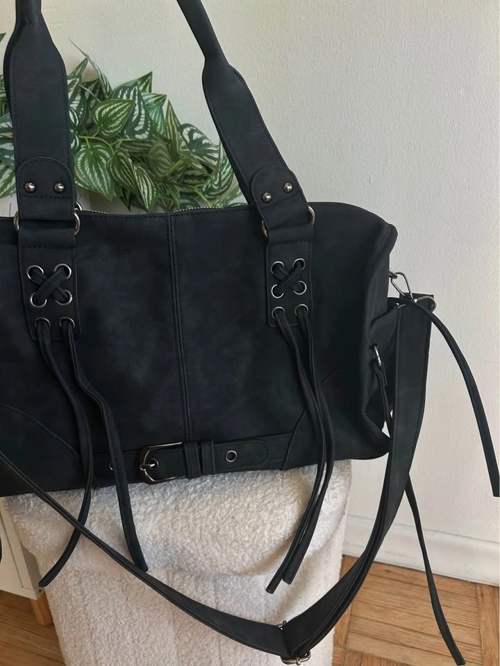Everyday black shoulder bag - photo 2