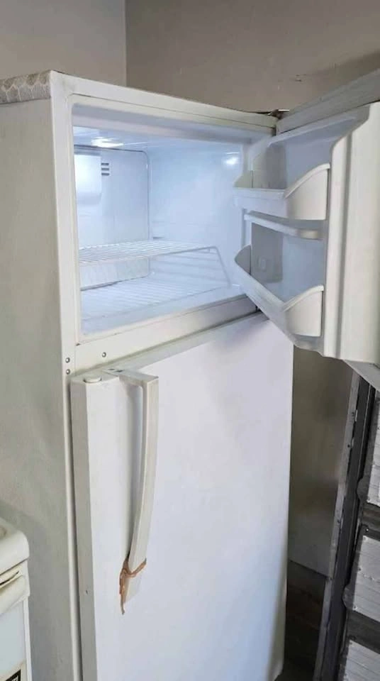 Kenmore Refrigerator Model 970-42042B- Garage Fridge - photo 4