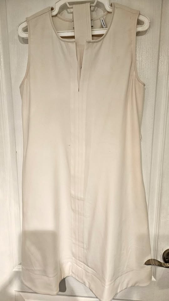 Lark & Ro Sleeveless Split Crew Neck Belted A-Line Dress