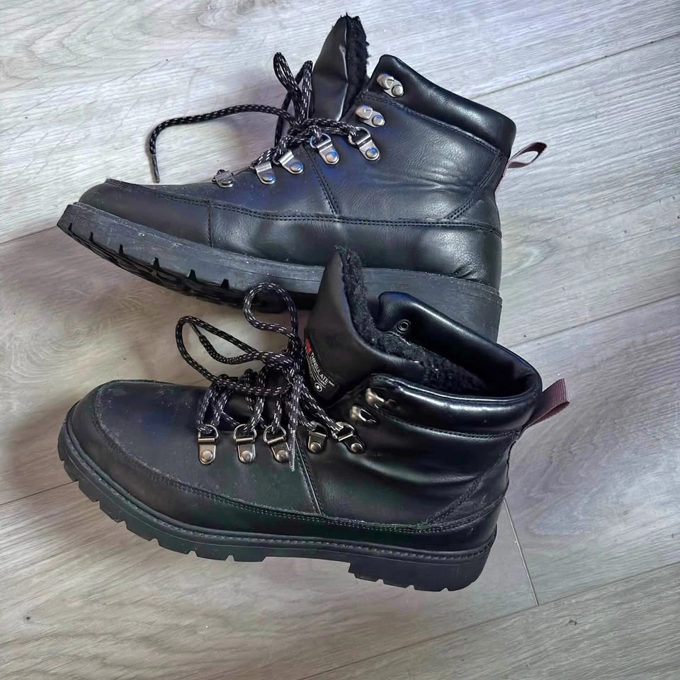 Boots/ winter boots for women