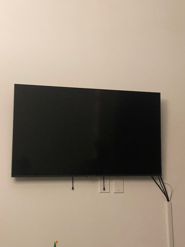Samsung 43" 4K UHD HDR LED Tizen Smart TV