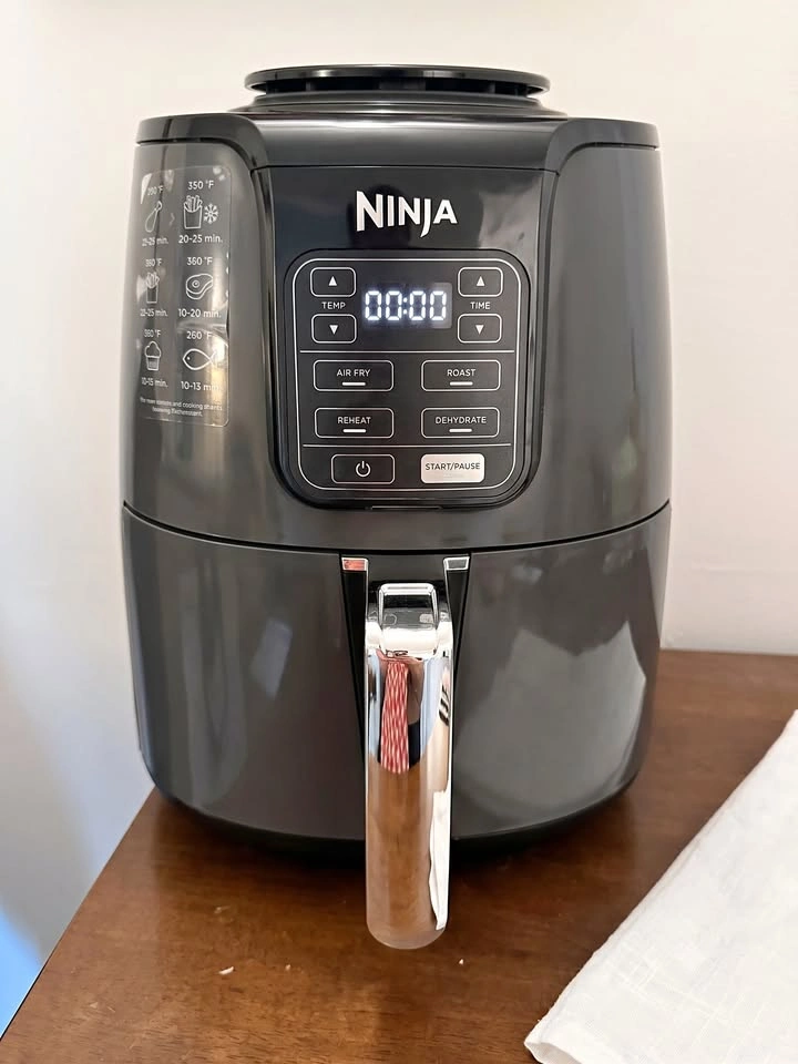 Ninja 4-Quart Air Fryer (AF101)