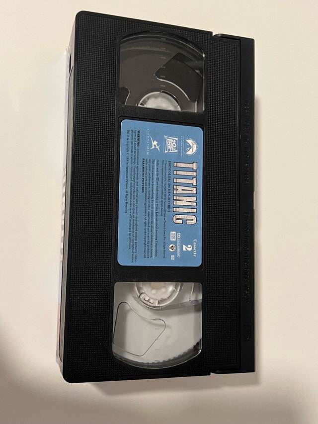 Titanic VHS Tape - photo 3