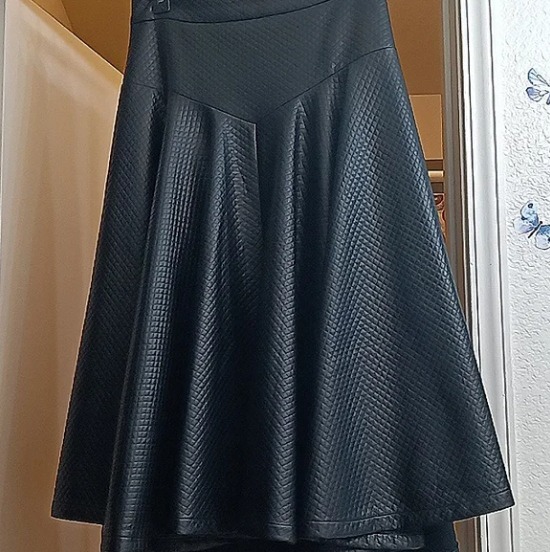 Brand New Gracia New York Black Faux Leather Skirt - photo 4