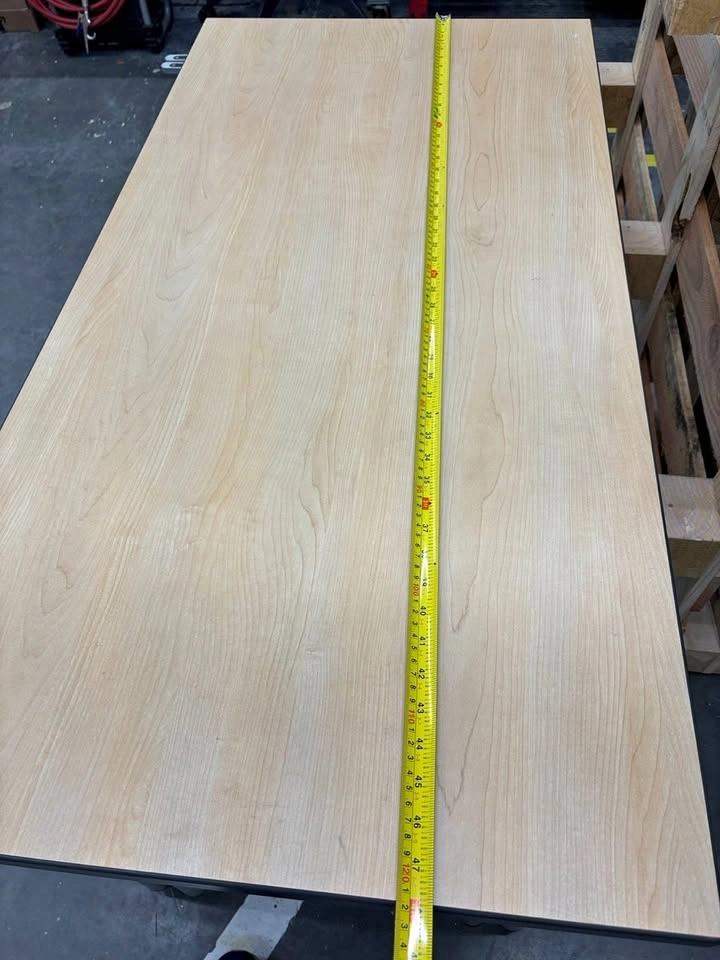 Knoll desks 4ft, 5ft, 6ft options, connectable with casters