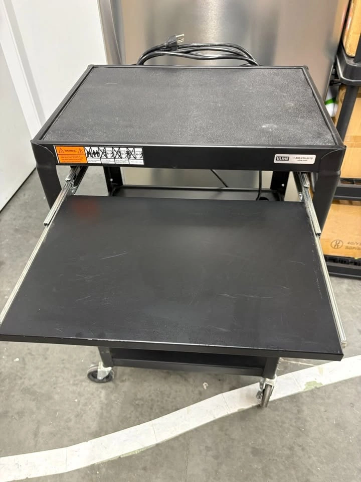 Uline AV Cart 400lb capacity, 3 shelf, casters - photo 4