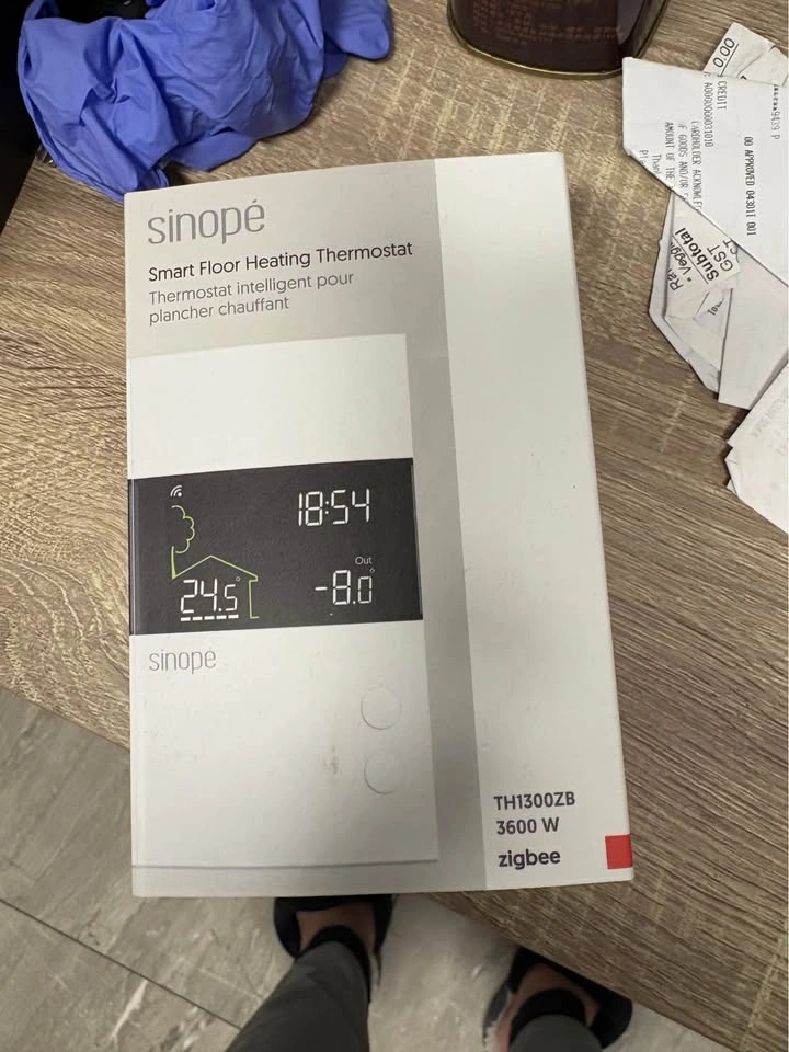 Simple smart thermostat for electric floor heating
