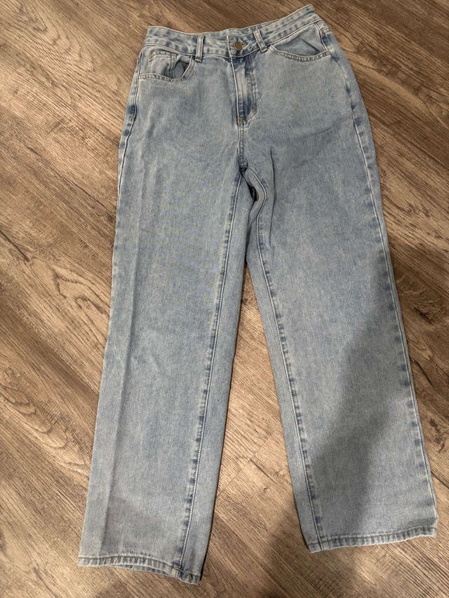 Gilipur Light Wash High-Rise Straight Leg Women’s Jeans