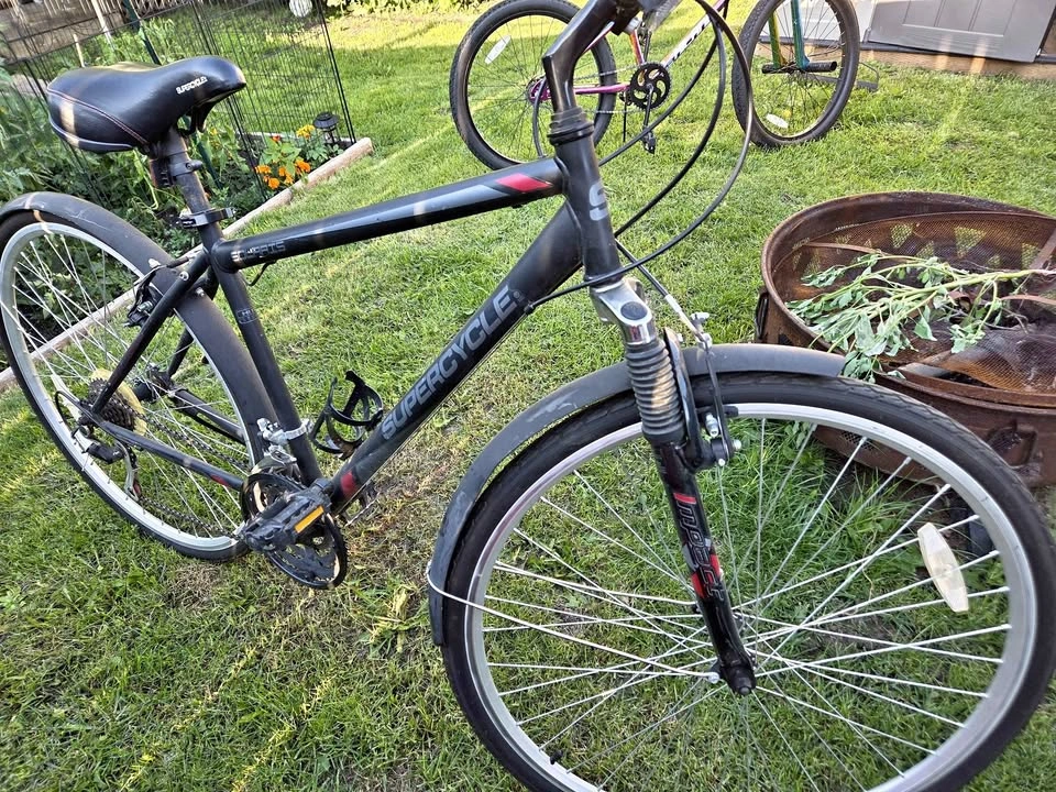 Supercycle Sol Sports Hybrid Bike 700C