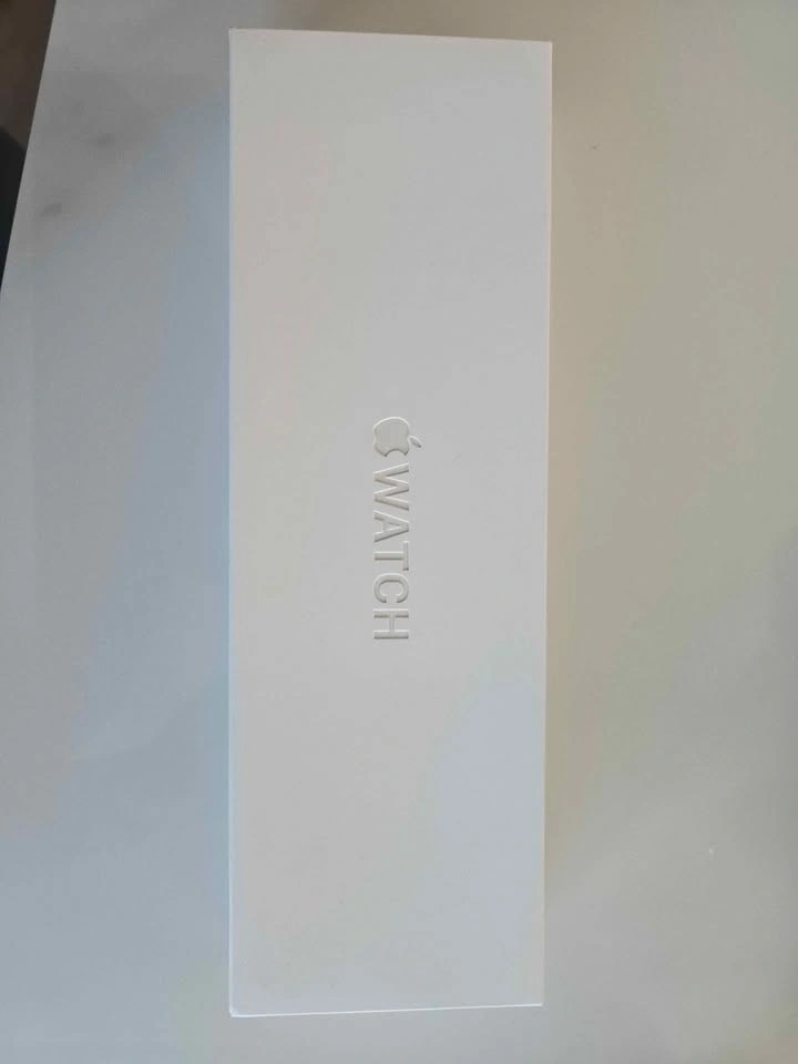 Apple Watch Series 11 46mm Space Gray Aluminum - photo 2
