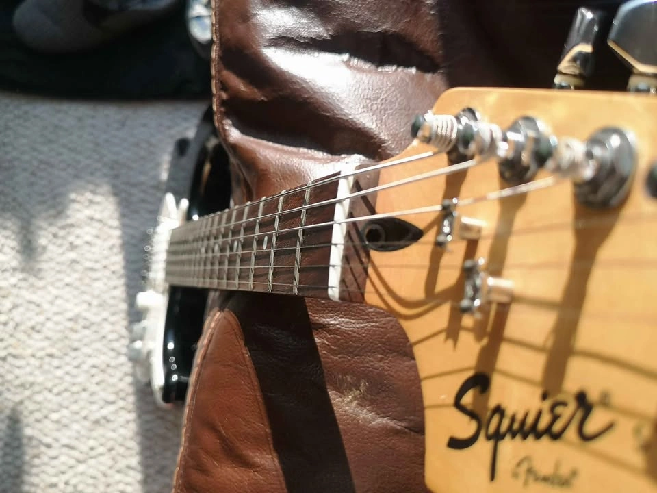 2008 Squier Affinity HSS Stratocaster - OBO - photo 4
