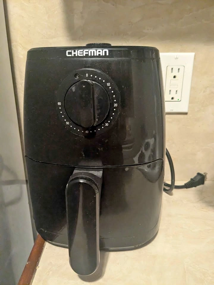 Compact Airfryer - Chefman