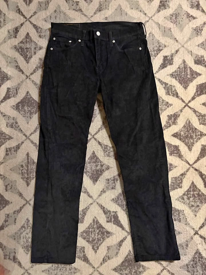 Levi's 502 Corduroy Pants Men