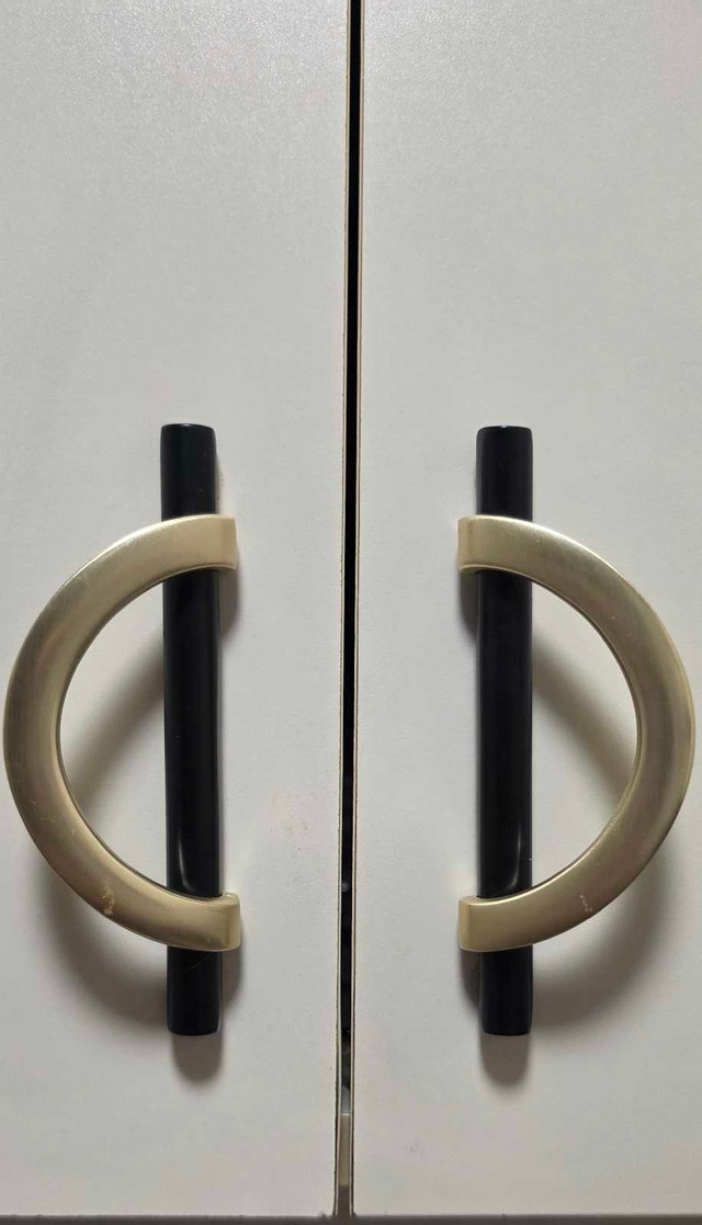 Door/Drawer/Cabinet handles Black/ Brushed gold