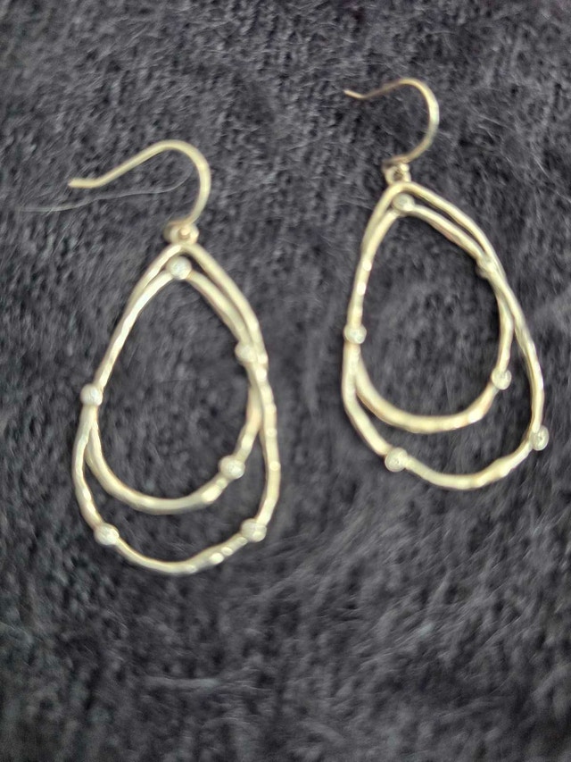 SILPADA .925 SS CONSTELLATION Teardrop earrings retired