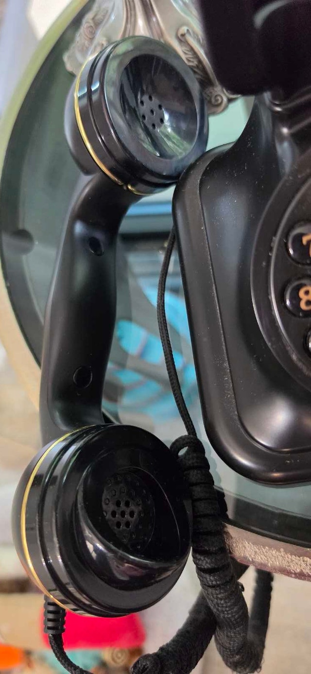 Working Replica Retro Telephone excellent cond - photo 4