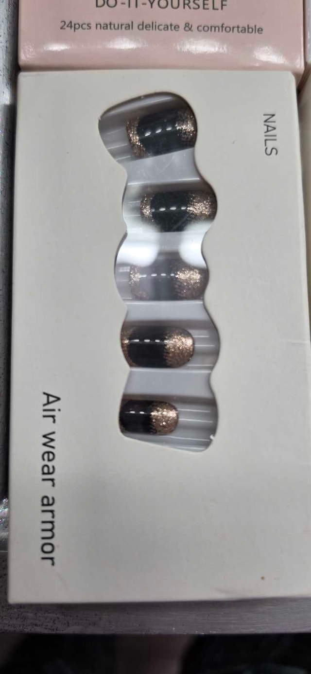 Press On nails NIP