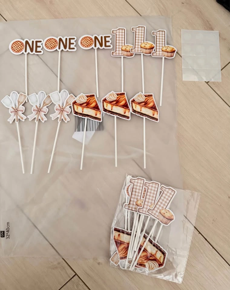 1st Birthday Cupcake Topper 24pcs - photo 3