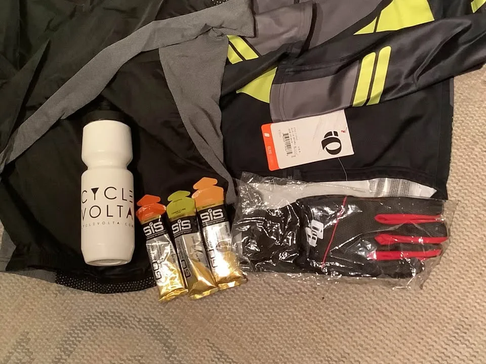 Men’s Cool Weather Cycling Bundle - $135 - All NWT! image indicator(2)