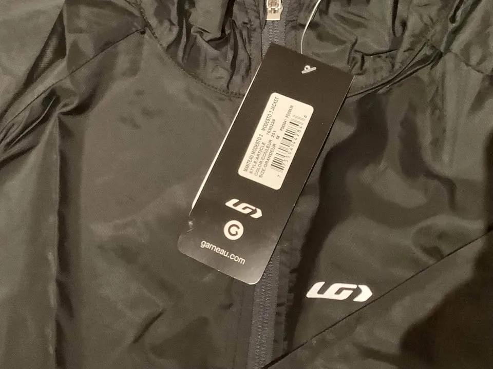 Men’s Cool Weather Cycling Bundle - $135 - All NWT! image indicator(3)