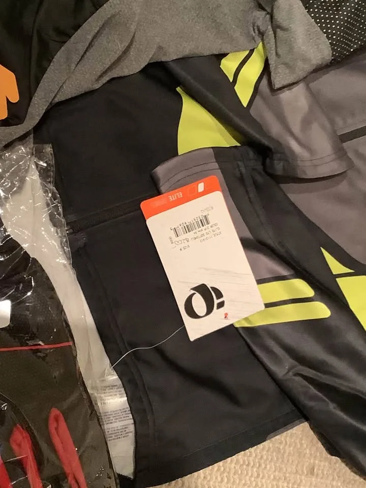 Men’s Cool Weather Cycling Bundle - $135 - All NWT! image indicator(4)