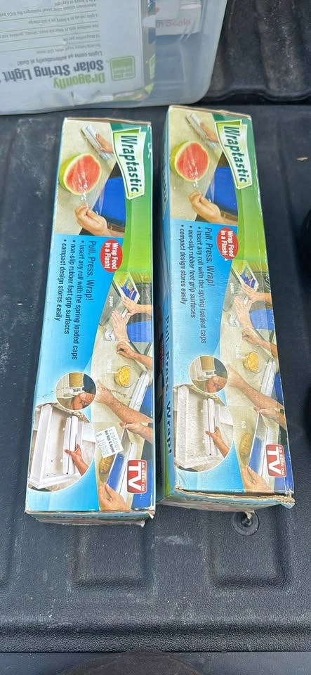 Wraptastic Food Wrap Dispenser x2 (10$ each)