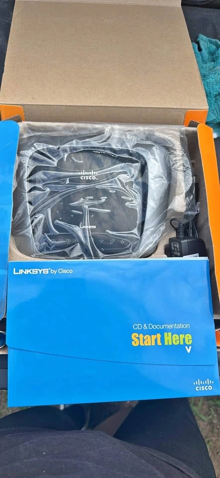 Linksys by Cisco WRT310N Wireless-N Gigabit Router