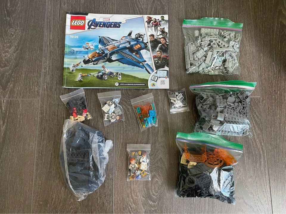 LEGO Marvel Avengers Ultimate Quinjet (76126) - photo 2