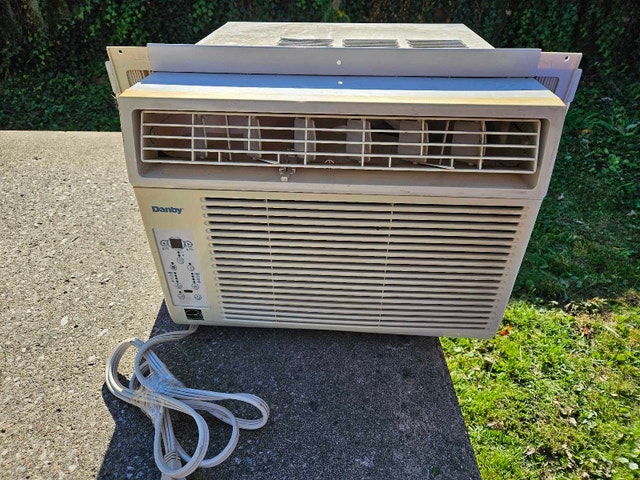 Danby 12,000 BTU Air Conditioner