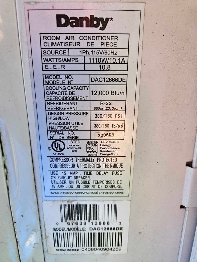 Danby 12,000 BTU Air Conditioner - photo 3