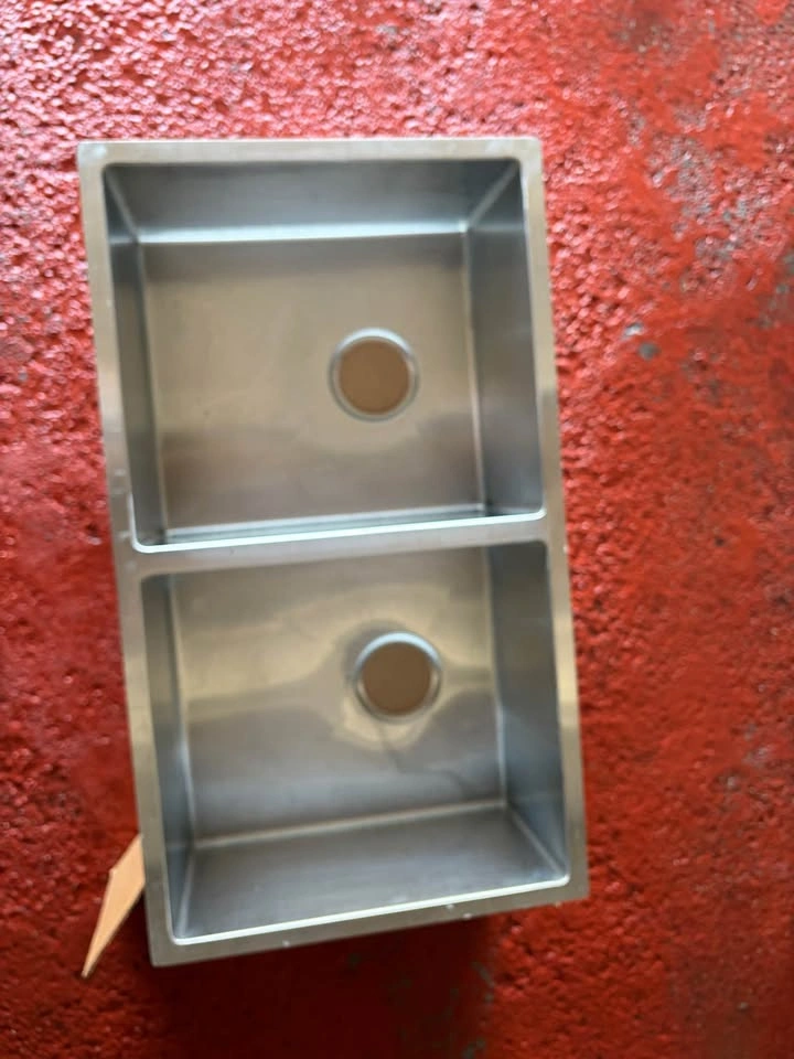 Kohler strive 32” under mount sink - photo 3