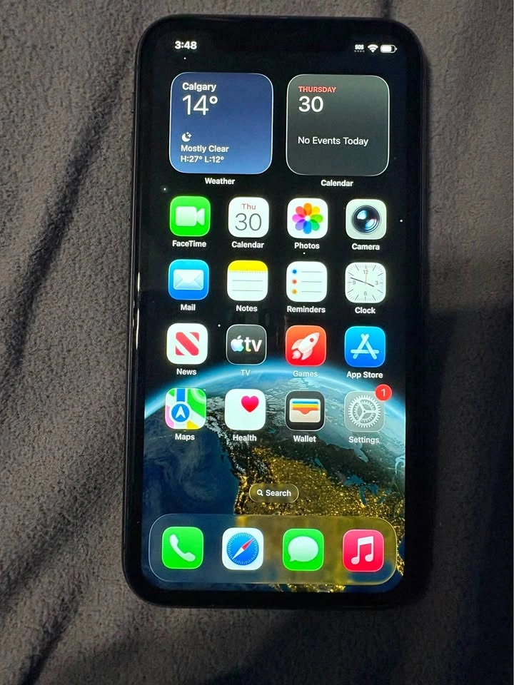 iPhone 11
