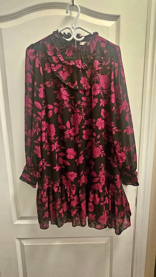 Suzy Shier Floral Black Purple Ruffle Dress