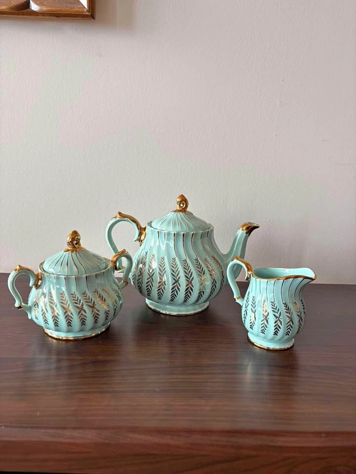 Vintage Turquoise and Gold Leaf Tea Set