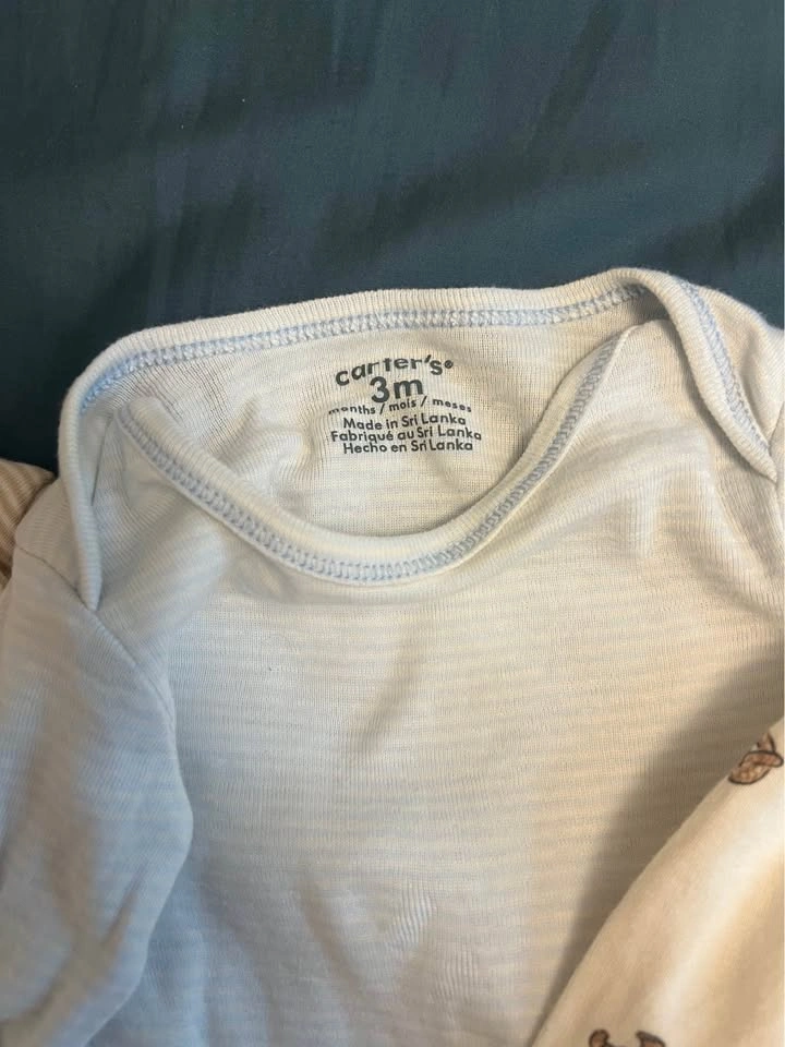 Carters onesies for new born 3pcs - photo 2