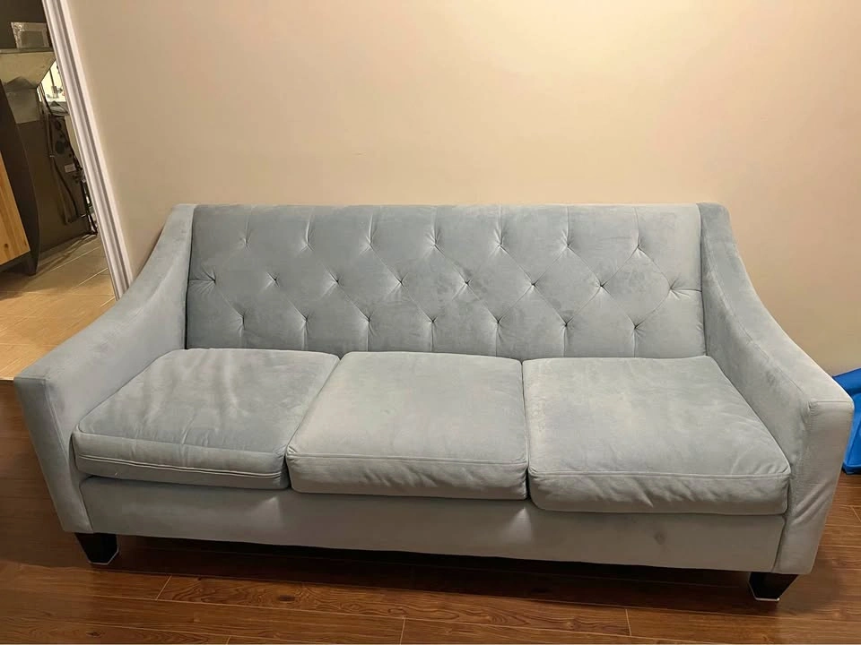 Max Home Corsica Seafoam Tufted Sofa