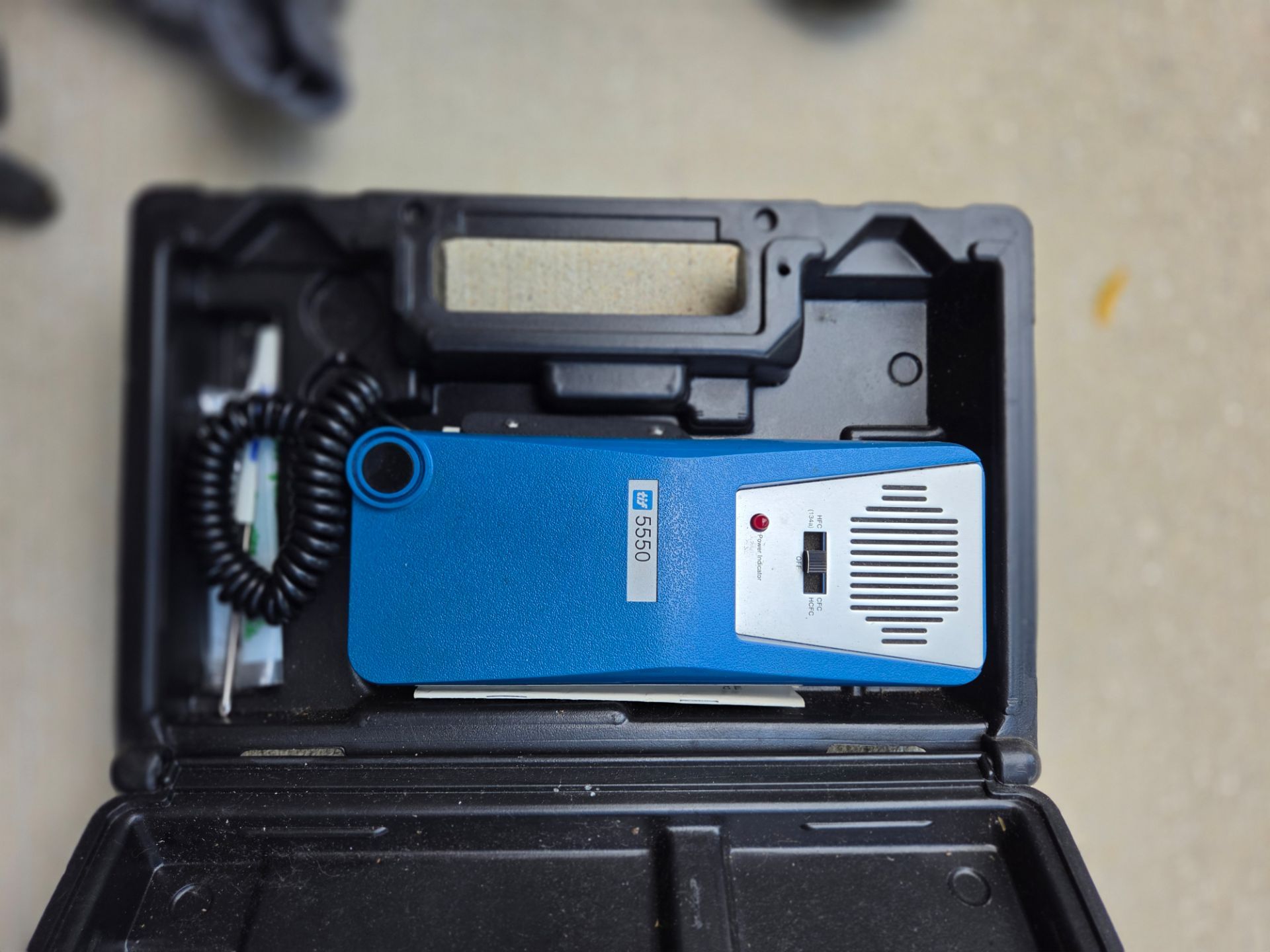 Snap-on ACT 5555 halogen leak detector