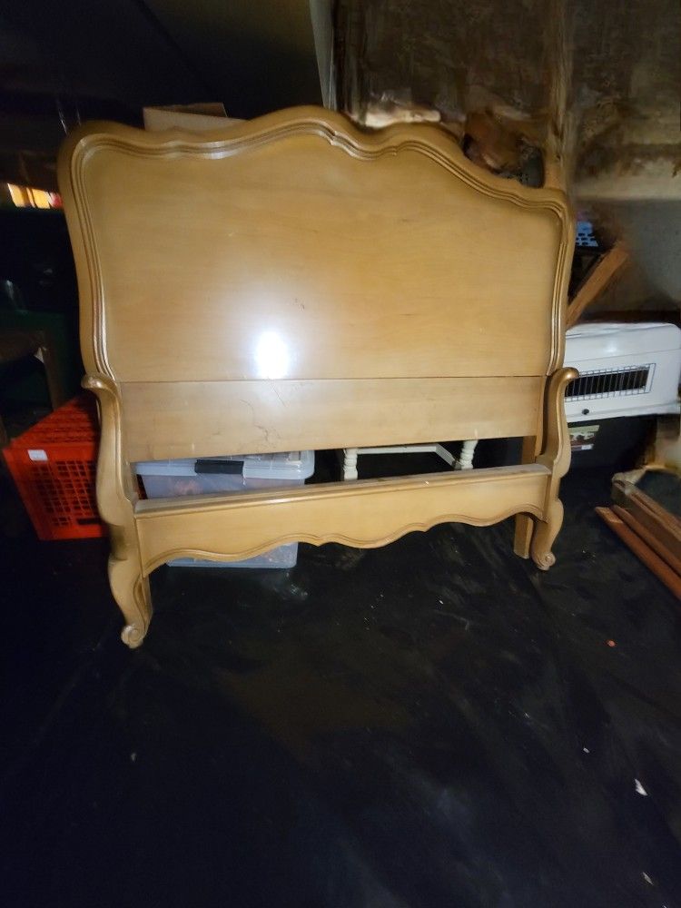 Twin French Provincial Headboard Footboard