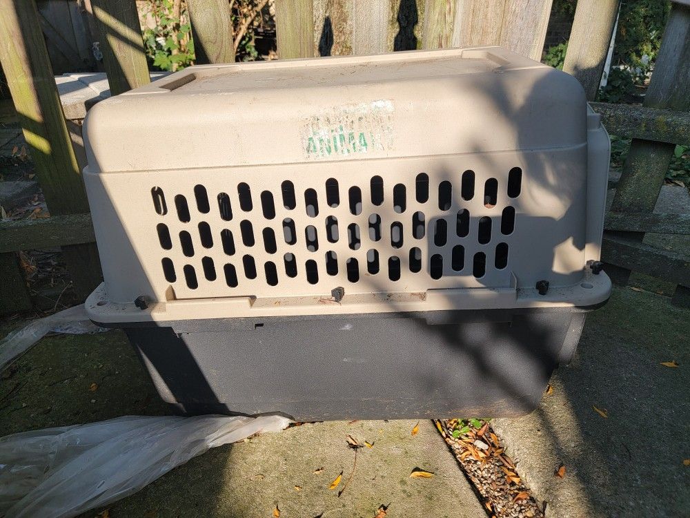 Dog Kennel Crate