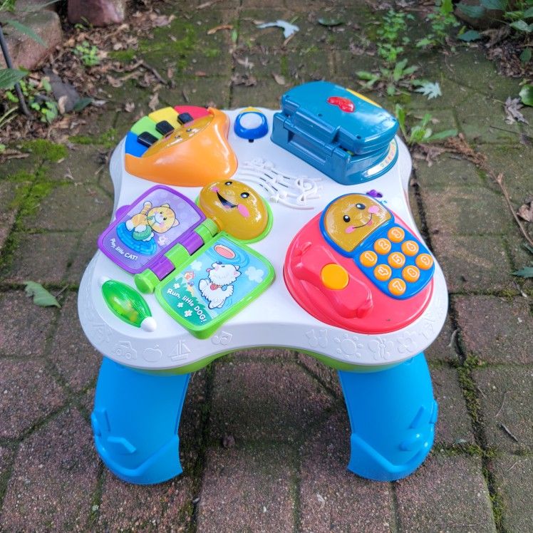 Fisher-Price Laugh And Learn Table